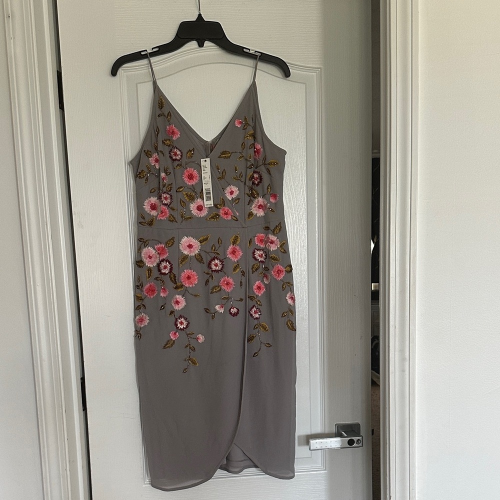 Gianni Bini Grey Midi Dress with Pink Floral Embroidery